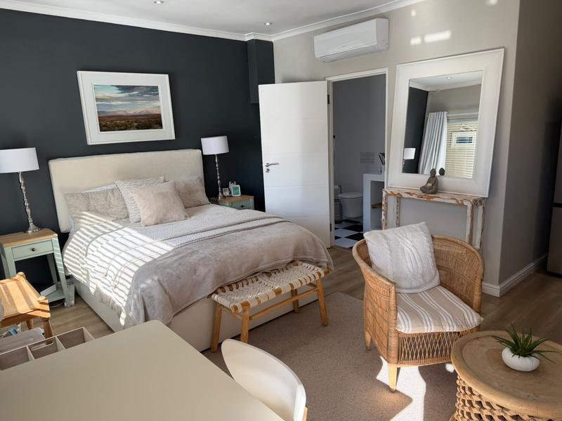 To Let 3 Bedroom Property for Rent in Hout Bay Western Cape